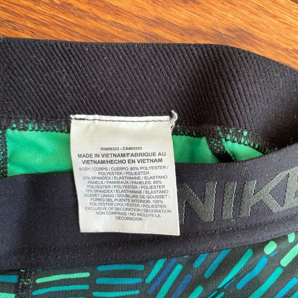 NWOT Nike Pro Hypercool Tidal Training Leggings XS Geo Abstract Design - Picture 4 of 7